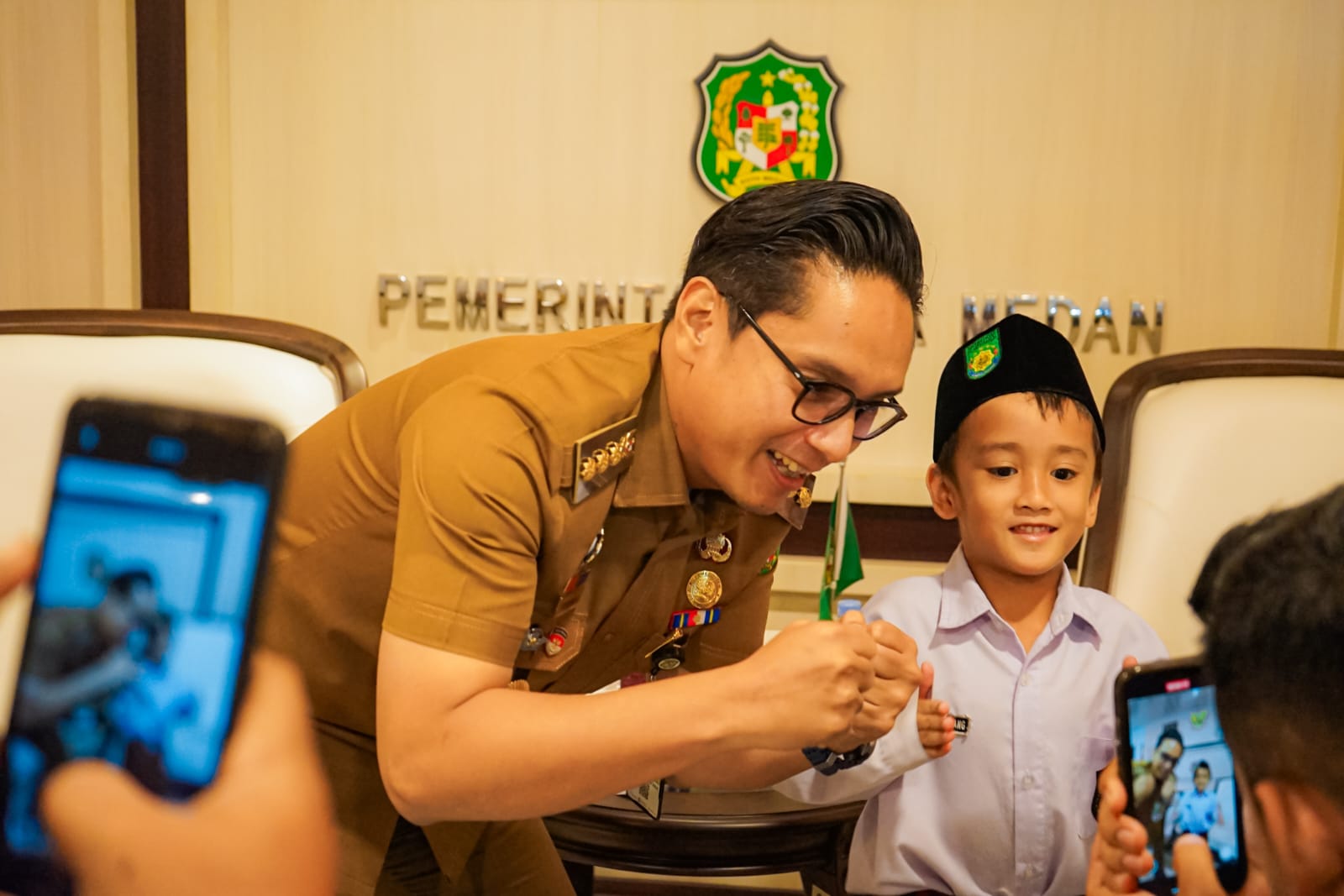 Tampilkan Kemahiran Bermain Skateboard Dihadapan Wali Kota Medan, Rico Waas Yakin Yazeed Mampu Ukir Prestasi di Kancah Internasional