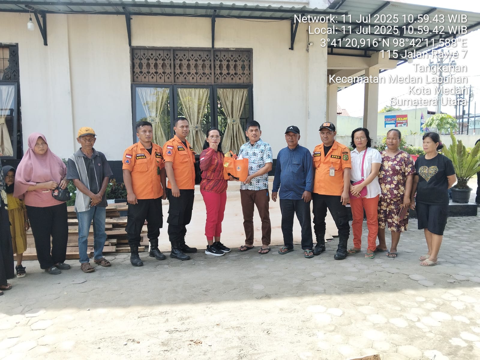 Kegiatan Pendistribusian Bantuan Oleh BPBD Kota Medan kepada Kelurahan Tangkahan