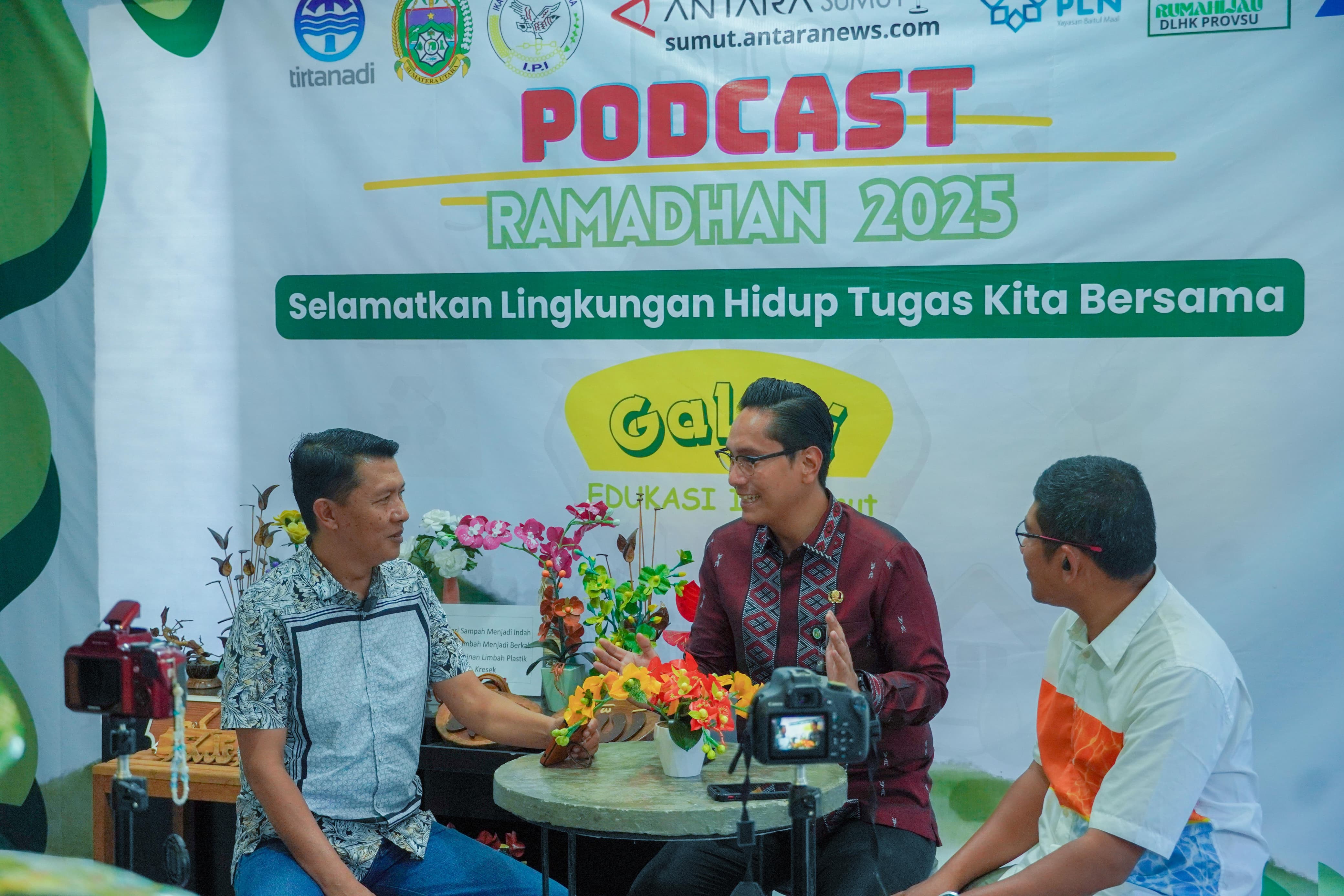 Bukan Tanggung Jawab Pemerintah Semata, Rico Waas Ajak Semua Peduli Penanganan Sampah