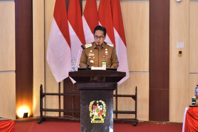 Paripurna DPRD Medan, Rico Waas Minta Perangkat Daerah Lakukan Tindakan Yang Konkrit Terhadap Hasil Reses