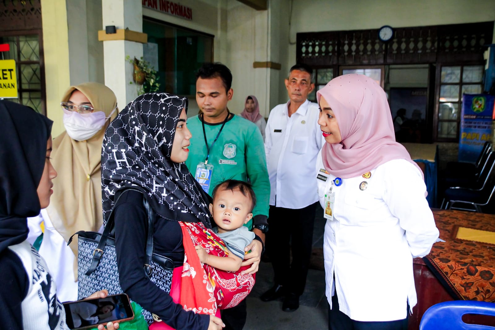 Pisahkan Pelayanan Untuk Masyarakat Umum dan Kelompok Rentan, MPP Roadshow Telah Layani 4.666 Orang di Tiga Kecamatan Medan Bagian Utara