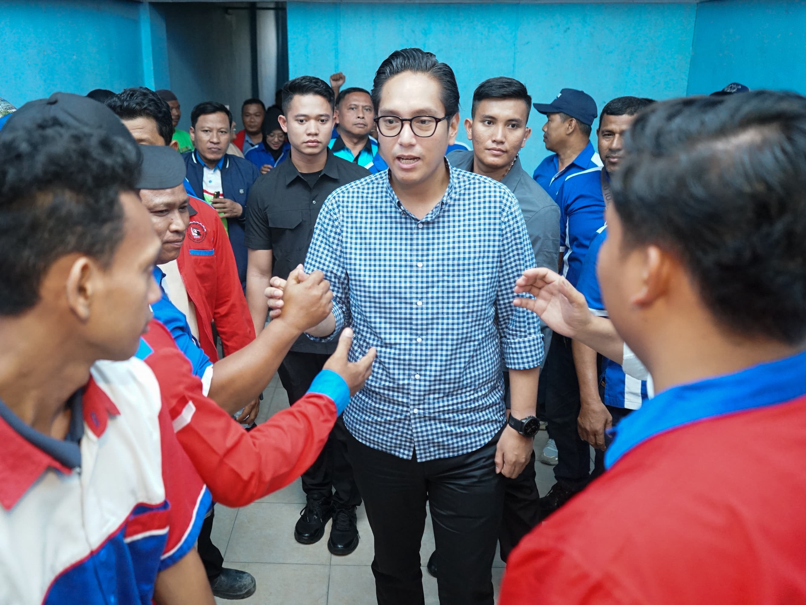 Rico Waas Temui Serikat Pekerja, Berjanji Akan Perjuangkan Aspirasi Buruh