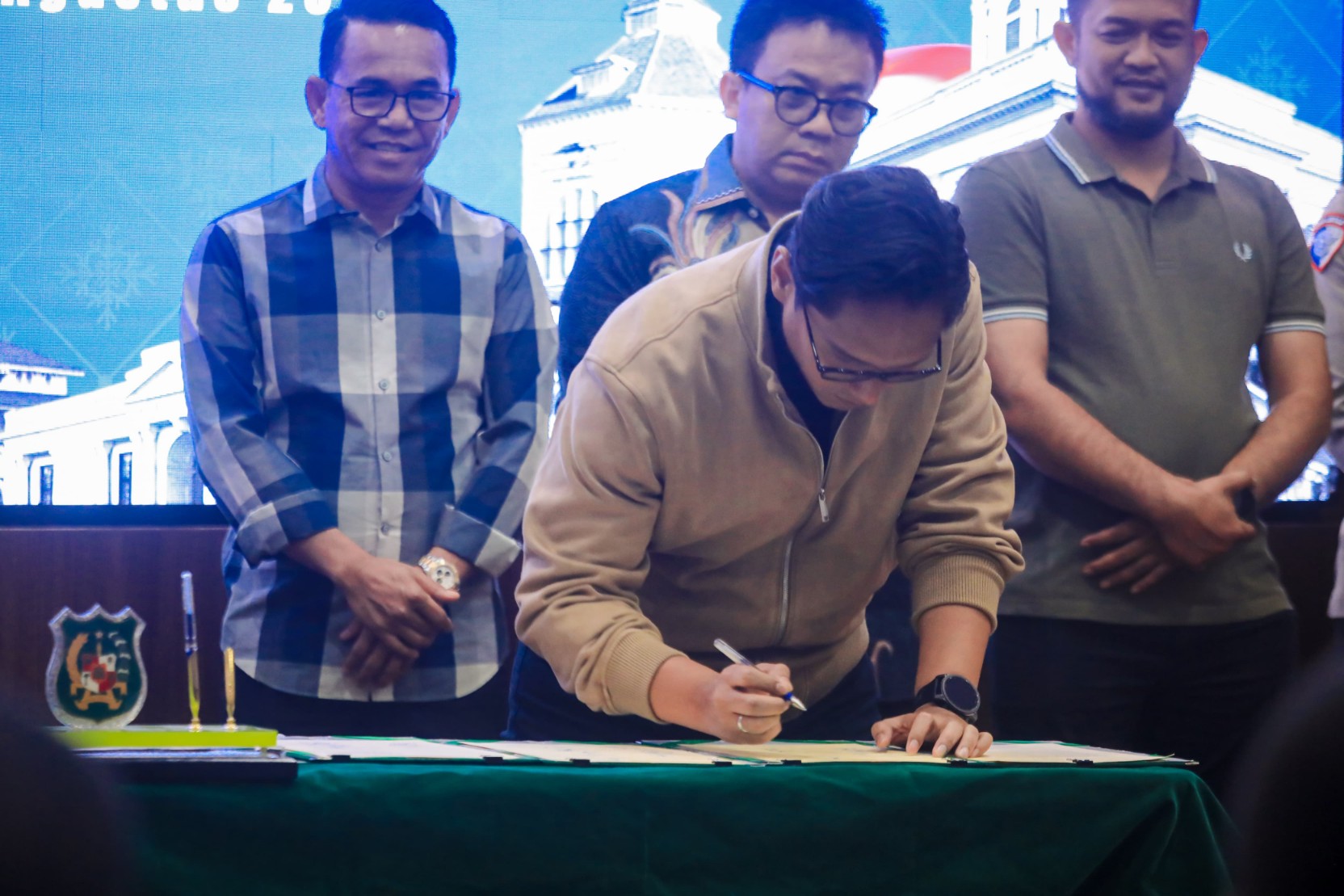 Rico Waas Lakukan Pertemuan dengan Forkopimda dan Tokoh Publik, Jaga Kondusivitas Kota Medan Pasca Demo Anarkis