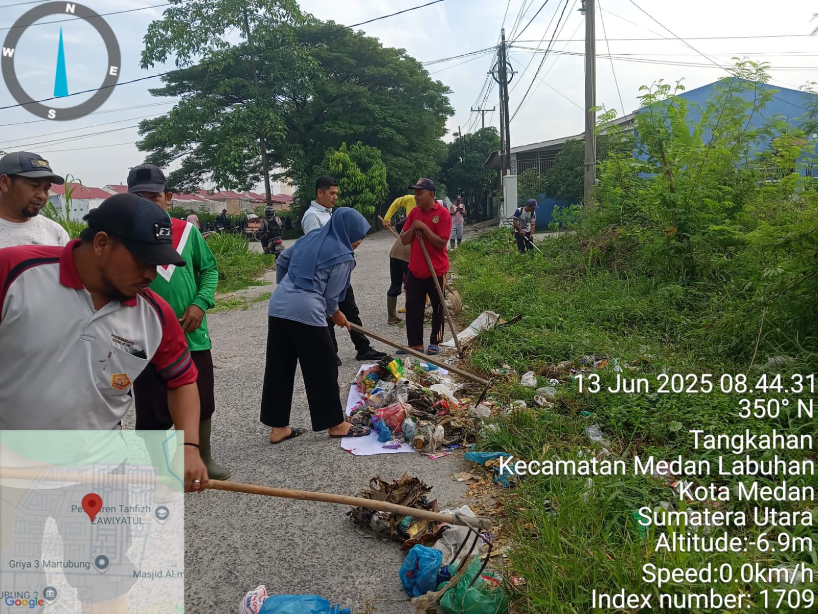 Kegiatan Gotong Royong Kelurahan Tangkahan